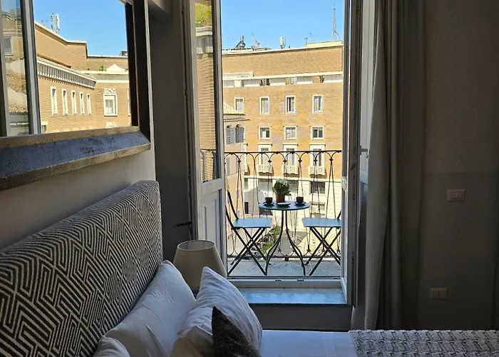 Boutique Della Croce 4* Roma