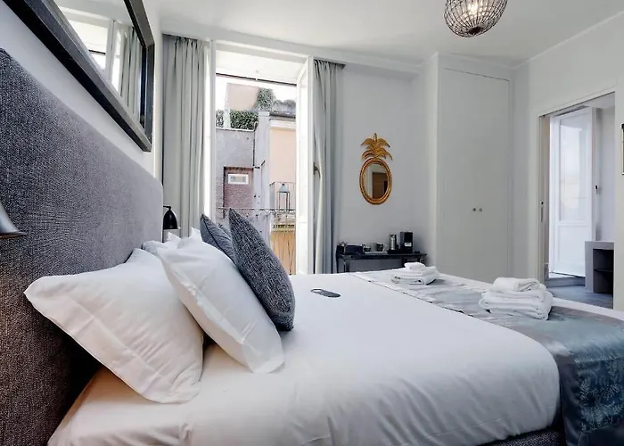 Guest house Boutique Della Croce 4*